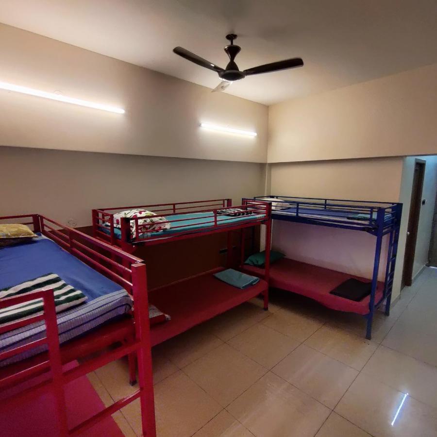 Woodpacker 2.0 Hostel ปอนดิเชอรี ภายนอก รูปภาพ